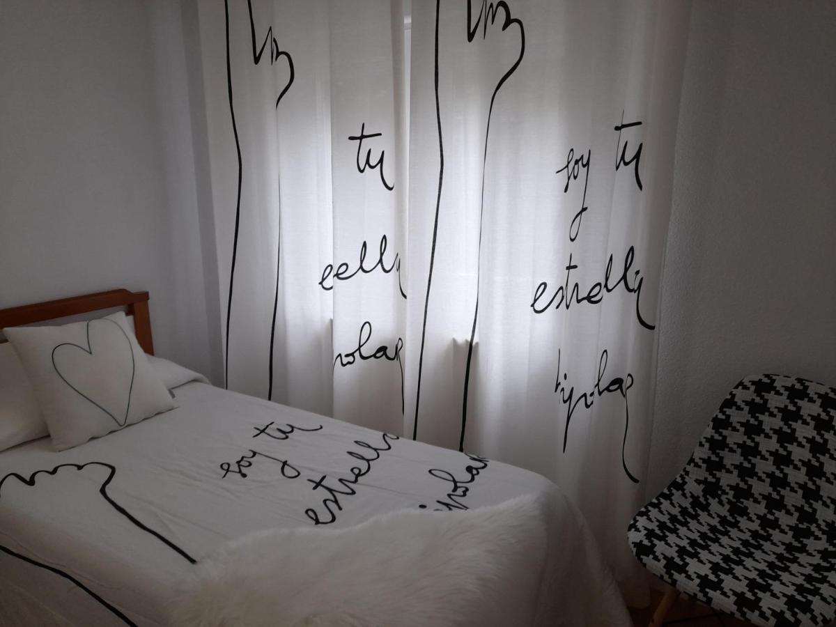 Hostal "Los Chanos El Ruso" Galende Екстер'єр фото